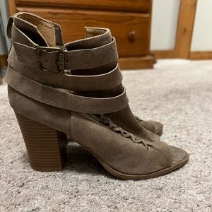 ❌SOLD❌ Open Toe Shoes